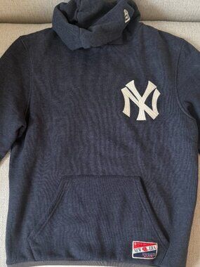 NY Yankees embroidered hoodie varsity style sweatshirt